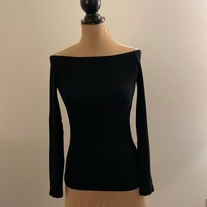 Off the shoulder long sleeve top